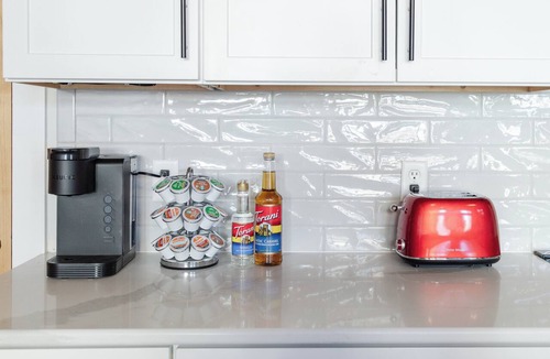 Spartanburg Apartment | Downtown Spartanburg Apt. | Stay Fizzy