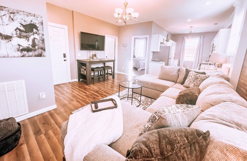 Beaver Dam Apartment | Downtown Upscale Apartment