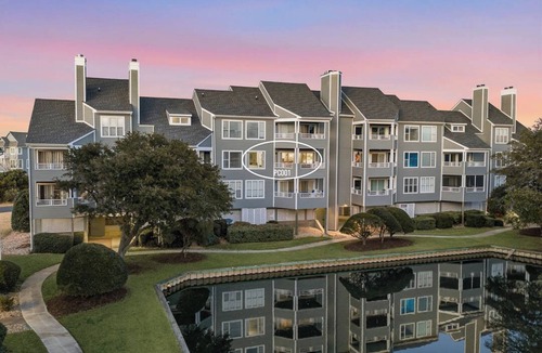 Manteo House | Duck Crossing at Pirates Cove | Canalfront Views | Dog Friendly and Community Pool
