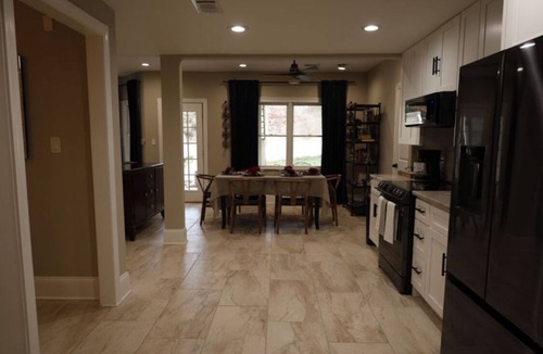 Douglasville House | Eclectic Charm