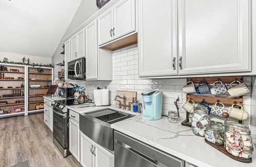 Noblesville House | Edelweiss Chic Retreat/Grand Park/Ruoff/Extended Stays Accepted