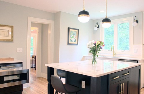Grove Park- Sunset House | Elegant Grove Park Colonial; close to Omni, bakeries, restaurants, City parks