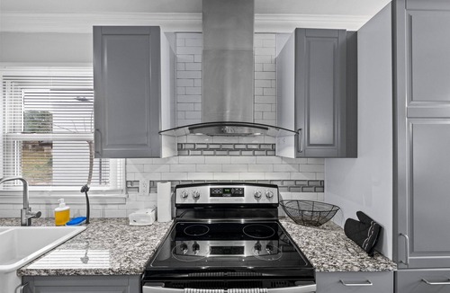 Charlotte House | Elegant hidden Gem in the heart of Charlotte