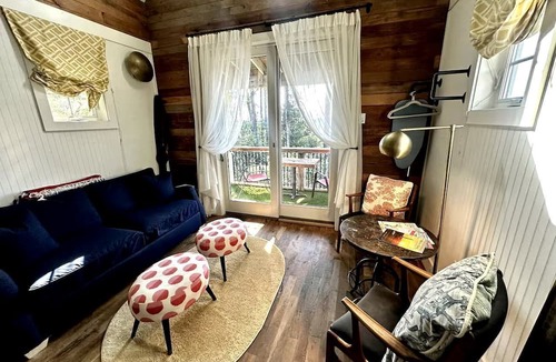 Kitty Hawk Cabin | Elevated Cabin in the Trees Perfect for a Weekend Getaway in the Outer Banks, North Carolina