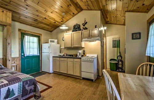 Bryson City Cabin | Elevated Tree Cabin in the Woodlands on the Nantahala River, North Carolina
