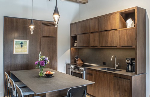 Downtown Asheville Hotel | Elevation Lofts Hotel