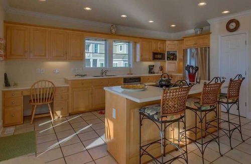Holden Beach House | Enjoy panoramic views in “Breezy Point,” a five-bedroom home with a private pool in Dunescape.