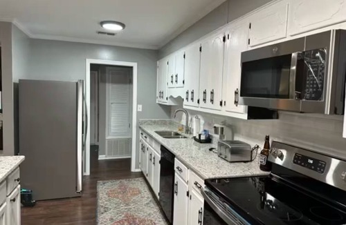 Evans House | EVANS 1 King 2 Queen 3bedroom 2 ba WIFI FREE