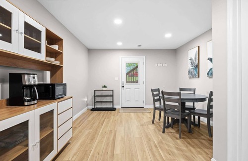 Clarksville House | Exclusive family-friendly retreat near Louisville!