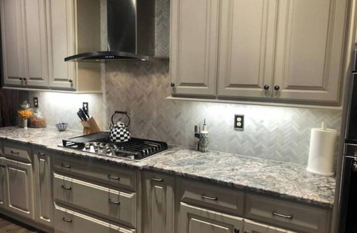 Buechel House | Executive East End Derby Home with Heated Pool