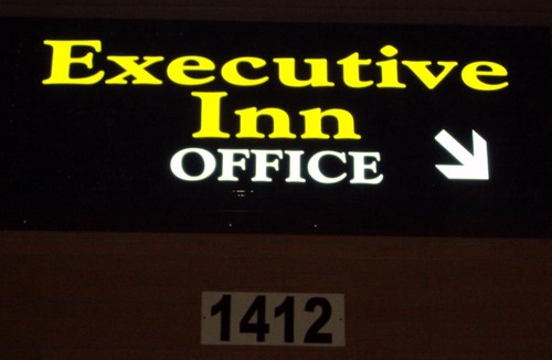 Tullahoma Hotel | Executive Inn