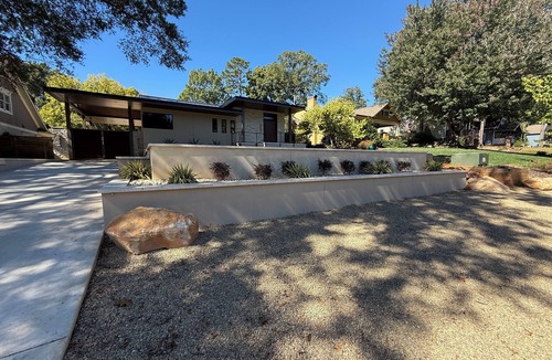 Plaza Midwood House | Executive Luxury Ritz Level Spa Oasis IncludesEQS Mercedes or Tesla Private