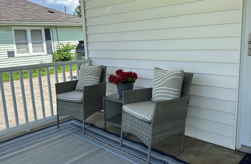North Belmont House | Experience Charlotte! Close to CLT Airport, White Water Center and More!