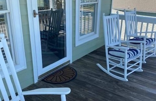 Holden Beach House | Experience coastal bliss at Reel Blessed, a spacious 4-bedroom haven in Holden Beach.
