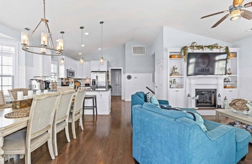 Holden Beach House | Experience coastal bliss at Sea You Soon, a spacious 4-bedroom retreat in Holden Beach, NC!