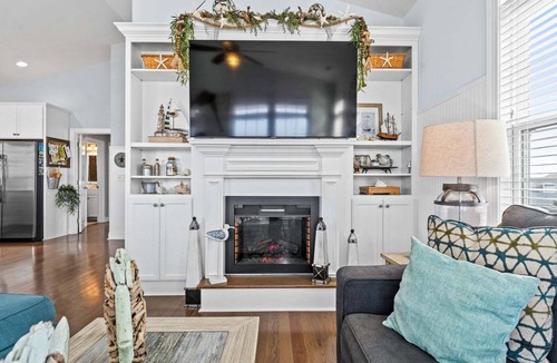 Holden Beach House | Experience coastal bliss at Sea You Soon, a spacious 4-bedroom retreat in Holden Beach, NC!