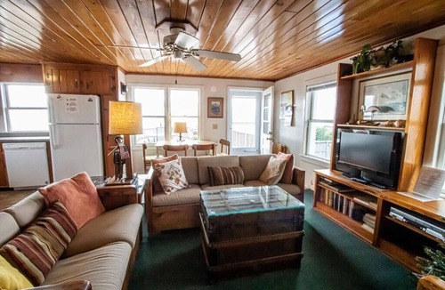 Holden Beach House | Experience oceanfront bliss at The Captain's Quarters, Holden Beach!
