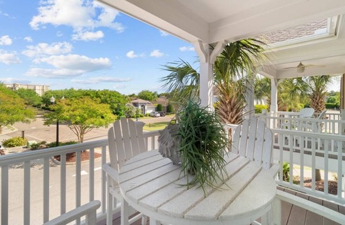Windy Hill Condo | Experience Scenic Serenity: 2 Bedroom Townhome