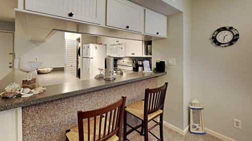 Myrtle Beach House | Experience Tranquility at Summertree Village Condo