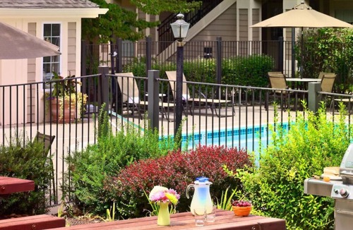 Somers Point House | Explore Atlantic City's Dining & Entertainment! Complimentary Breakfast Buffet!