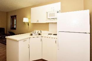 Wilmington Hotel | Extended Stay America Suites - Wilmington - New Centre Drive