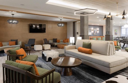 Oakley Hotel | Fairfield by Marriott Inn & Suites Cincinnati Oakley