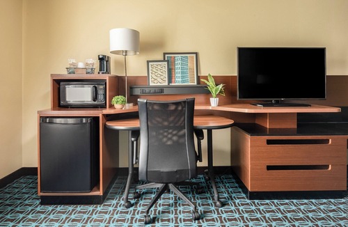 Paw Creek Hotel | Fairfield Inn by Marriott Charlotte Northlake