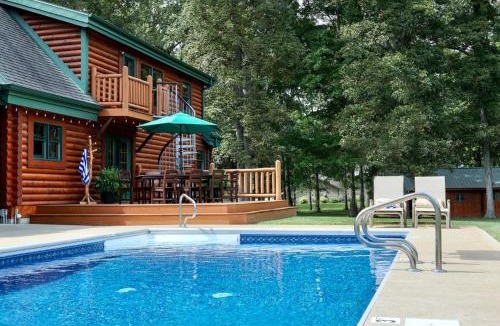 Celina House | Family-Favorite Cabin with Private Seasonal Pool and Movie Theater