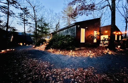 Basye Cabin | Family-Friendly, Arcade Games Fire Pit 3 Bath