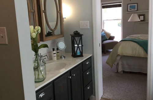 Fayetteville House | Family friendly home in heart of The New RIver Gorge. Pool. Pool close Oct-May1.