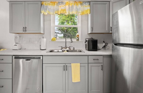 Somerset House | Family-friendly home, 1 mile to ramp.