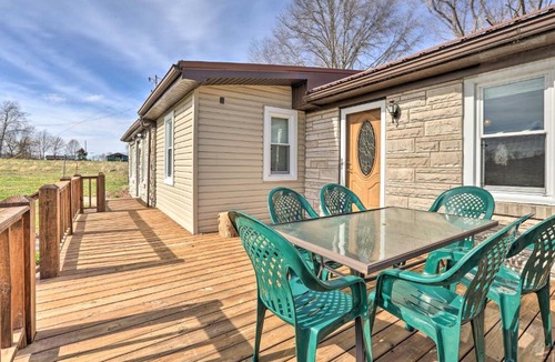 Monticello House | Family Home w/Deck, 2 Mi to Lake Cumberland
