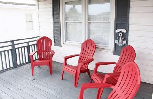 North Myrtle Beach House | Family - Johnsons Lair- Approx 476 Feet to the Beach