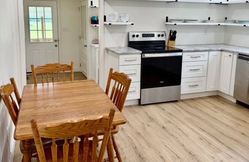 Livingston House | Farmhouse in Livingston