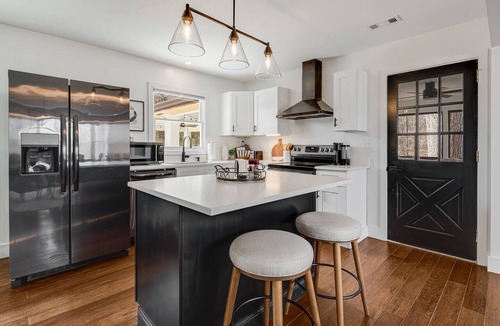 Hendersonville House | Fire Pit, BBQ & Room for Everyone | Spacious 4BR/3BA in Hendersonville