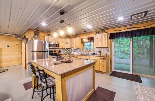 Murray House | Fire Pit & Grill! Hunter's Haven in Murray