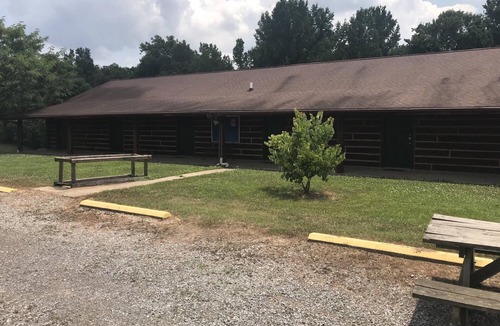 Hardin Apartment | Fishermen and families wanted!