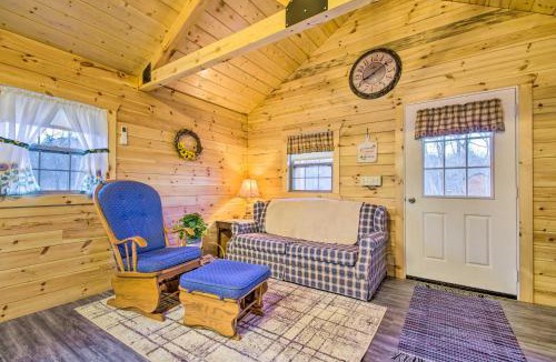 Florence House | Florence Cabin w/On-Site Creek!
