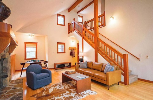 Winthrop Cabin | Forest Meadow Cabin