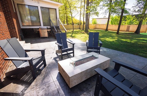 Arcadia House | Four bedroom home minutes from downtown Spartanburg-outdoor patio and grill