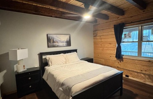 Front Royal House | Foxhole Cabin, New custom log cabin in Shenandoah Valley