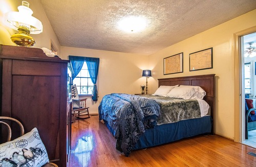 Winchester House | Franklin Ridge Farms Winchester ; Lexington 20 min. & Stanton 15min.