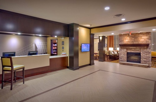 Cheyenne Condo | Free Breakfast Buffet. Pool & Hot Tub. Close to Historic Downtown.