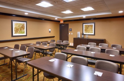 Cheyenne Apartment | Free Breakfast Buffet Everyday. Pool & Hot Tub Access. Near Downtown!