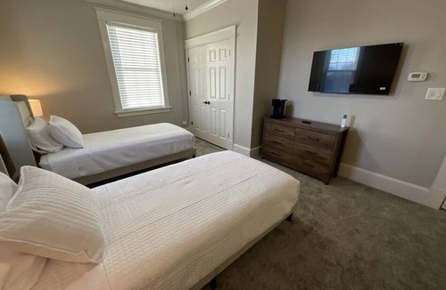 Versailles Bed & Breakfast | Fresh & Welcoming in the Rolling Kentucky Hills