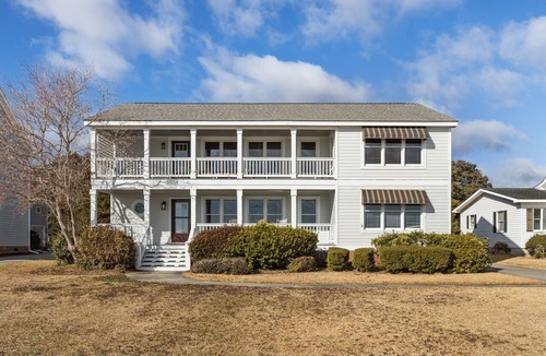 Morehead City House | Front Street Retreat (Pet Friendly) in Downtown Beaufort, NC