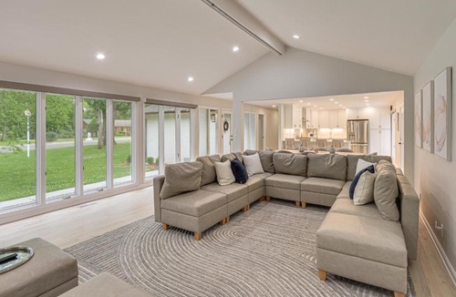 Murfreesboro House | Game Room! Upscale Family Retreat in Murfreesboro