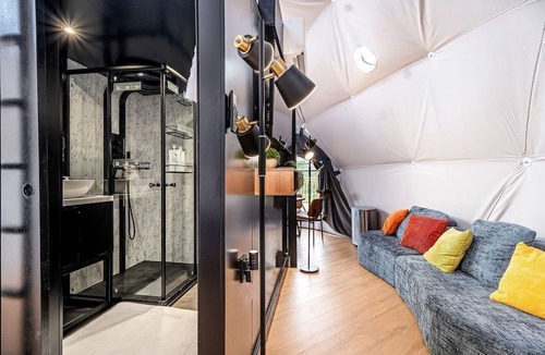 Bluewell Cabin | Geodesic Dome Retreat with Hot Tub & Fire Pit in Bluefield, West Virginia