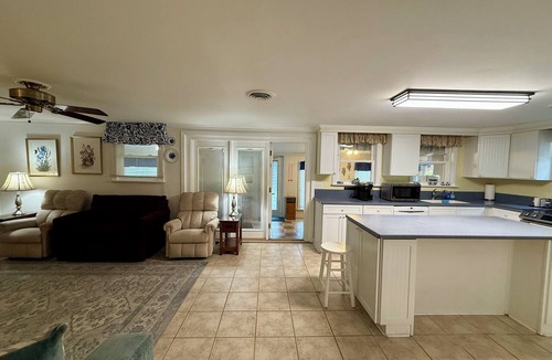 Gilbert House | Gilbert Get Away with private dock, boat ramp and gorgeous views