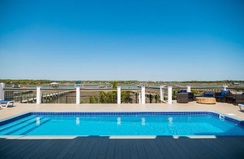 Oak Island House | Golden Hour by Oak Island Accommodations